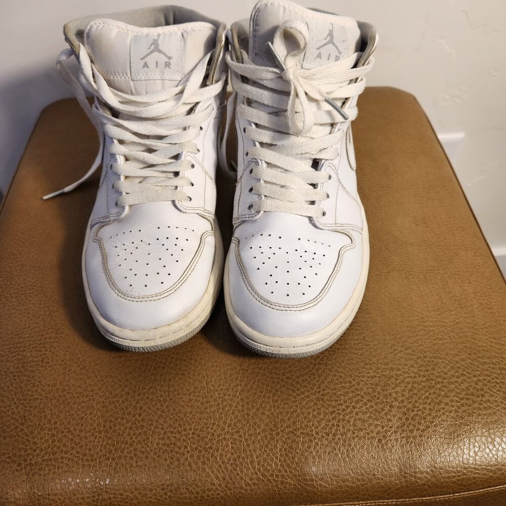 Jordan 1 Mid White Wolf Grey (2016) Size 9